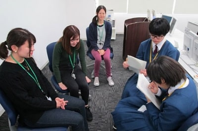 地元の中学生を招いて職場体験学習