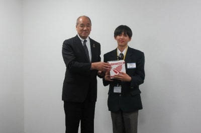地元の中学生を招いて職場体験学習
