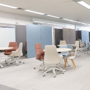 採用情報
